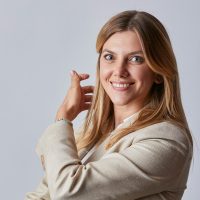 ANNA MANZO